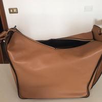 Borsa a mano con tracolla