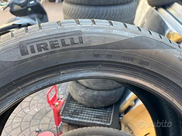 4 Gomme Pirelli Scorpion 255/45 R19 100V
