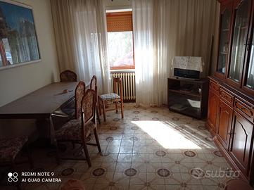 Casa semi indipendente -vicino vasto