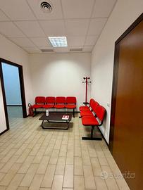 Luminoso appartamento uso ufficio