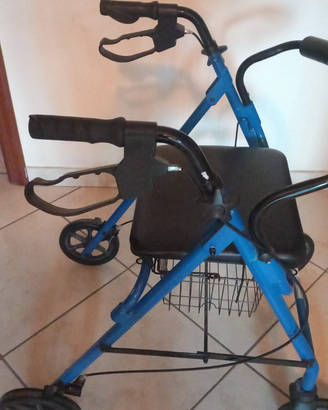 Deambulatore anziani