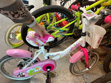 Bici per bimba marca Lombardo