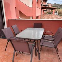 Tavolo da esterno con 6 sedie