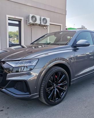 Audi Q8 50 TDI 286 CV quattro tiptronic Sport