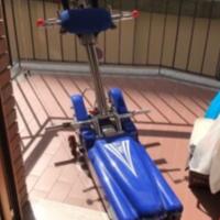 Montascale a cingoli elettrico omologato normativa