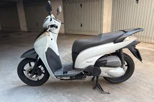 Honda SH 300 anno 2008