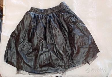 Gonna Nera con Strati di Tulle