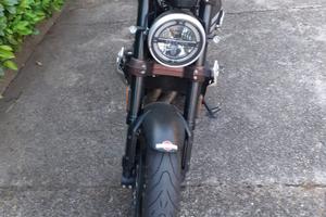 Brixton moto
