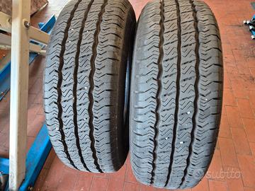 gomme furgone 215/70 15C 4 stagioni