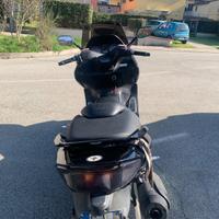 Yamaha T Max - 2006