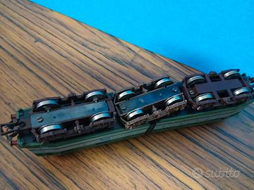 LIMA HO: Locomotiva elettrica 646060 Savigliano.
