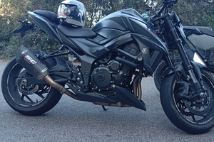 Suzuki GSX S 750