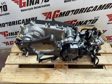 BLOCCO MOTORE COMPLETO BEVERLY 400 S HPE 2021-2026