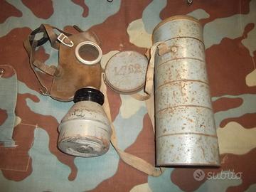 WW2 mod L 702 French Army Gas Mask