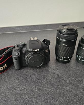 Canon Eos 700D + 18-55 e 55-250 