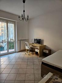 Ampia singola Metropolitana