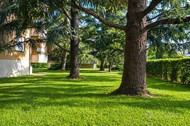 Appartamento di 125 m² con 5 locali e box auto a S