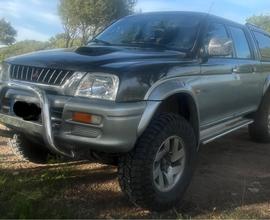 Mitsubishi l200 - 2001