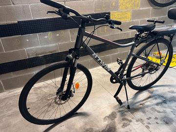 Bici RIVERSIDE 500 grigio-rosso Taglia M
