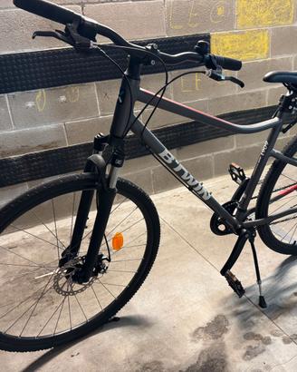Bici RIVERSIDE 500 grigio-rosso Taglia M
