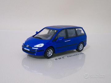 Peugeot 807 2002 Cararama 1/43