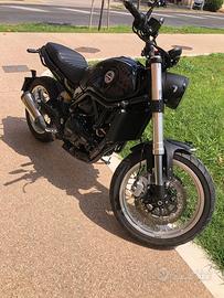 Benelli Leoncino Trail 500