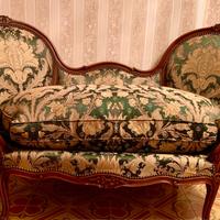 DELIZIOSO DIVANETTO STILE LUIGI FILIPPO