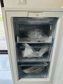 Congelatore  HISENSE