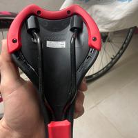 Sella bici B-Twin nuova