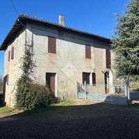 CASA DI CORTE A VALSAMOGGIA