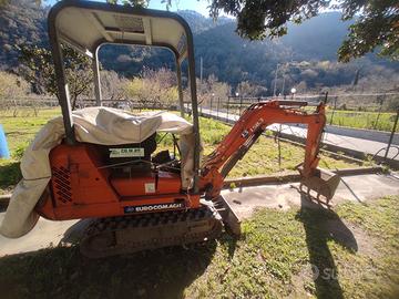 Escavatore Eurocomach 1.5ton.