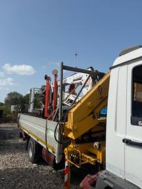 Ivevo 65/24 con gru