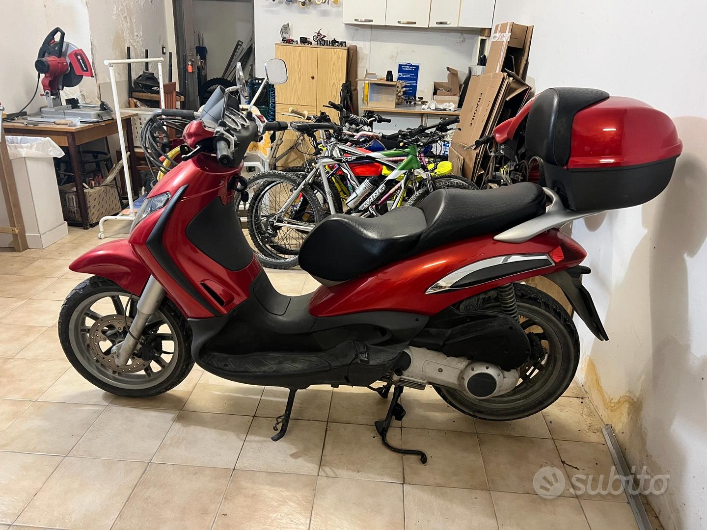 Piaggio Beverly 250 - Unico proprietario - Moto e Scooter In vendita a  Ancona