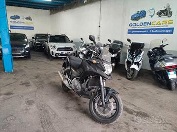 HONDA NC 700 2012 38000 KM P.A.R.I.A.L.N.U.O.V.O.