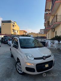 Fiat Panda 0.9 TwinAir Turbo Natural Power Lounge