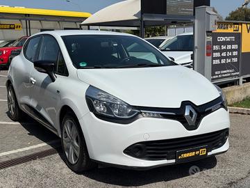Renault Clio 0.9 90CV 5 porte LIMITED GARANTITA