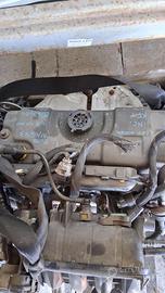 Motore Peugeot 1.4 B/gpl. KFT 100000km