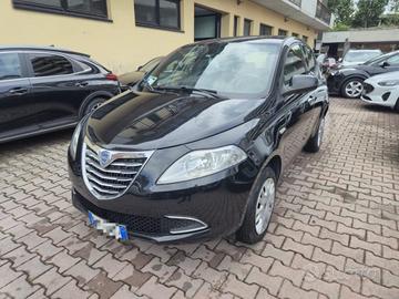 LANCIA Ypsilon 0.9 TwinAir 85 CV 5 porte Metano