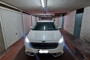 Kia Niro 1.6 gdi hev Energy