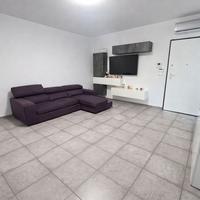 Cappuccini trivani con box e posto auto