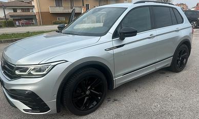 VW TIGUAN R LINE 2.0 TDI 150 DSG