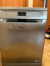 Lavastoviglie Hotpoint Ariston – Ottime Cond