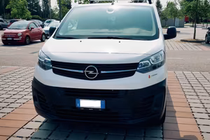 Opel Vivaro 2.0 Diesel 122cv Automatico