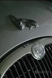 Jaguar S type