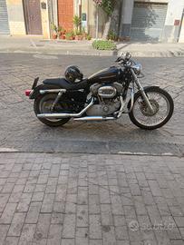 Harley Davidson sportster 883