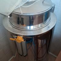 Apicoltura - Maturatore 400 kg con supporto