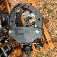 A134 Pinza Forestale