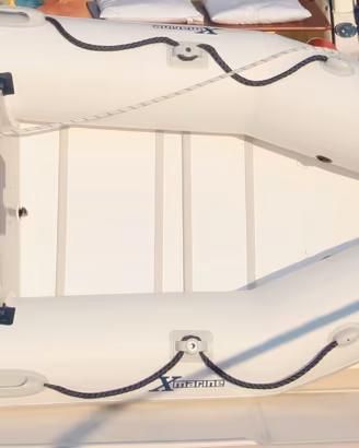 Gommone e motore tender