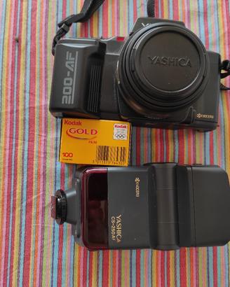 yashica 200-AF