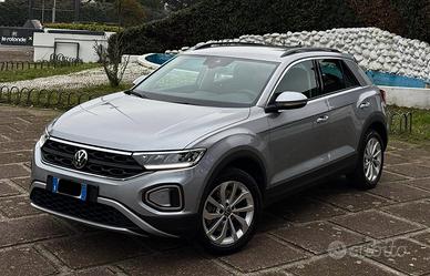 Volkswagen T-Roc 2.0 TDI 150CV style DSG